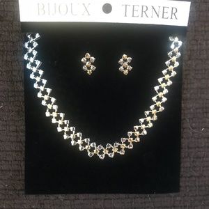 Bijoux Terner jewelry set, brand new